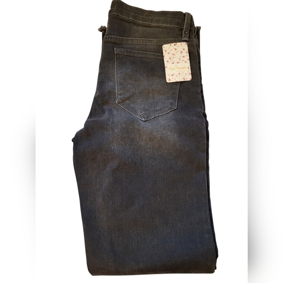 NWT FREE PEOPLE Black size 28 women's denim Rae hem - Picture 1 of 12